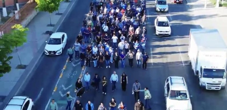 RECORRIDO DE AGREMIADOS DEL SUTSMH PARA ENTREGA DE PLIEGO PETITORIO DEL CONVENIO COLECTIVO DE TRABAJO