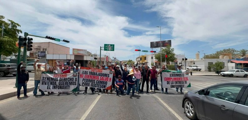 COMITÉ EJECUTIVO, DELEGADOS Y SUBDELEGADOS SE MANIFIESTAN EN CRUCERO