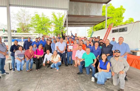 ENTREGA DE RECONOCIMIENTO POR JUBILACIÓN